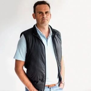 NEW - The Vest - Multi Pocket Black Vest - Small
